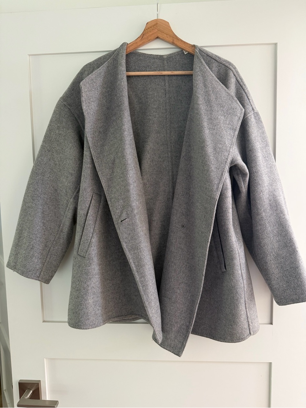 Uniqlo Gray Open-Front Swing Coat
